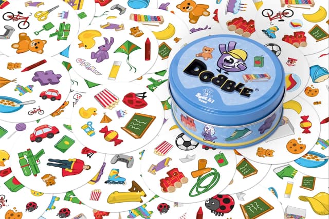 Dobble ile kart: Poznaj tajemnice i zasady tej popularnej gry Dobble ile kart: Poznaj tajemnice i zasady tej popularnej gry
